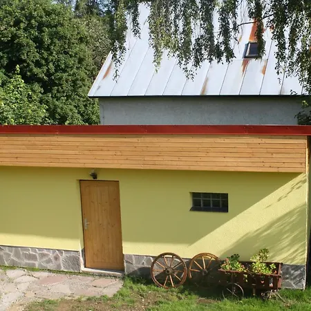 게스트하우스 U Zpevaku 3*