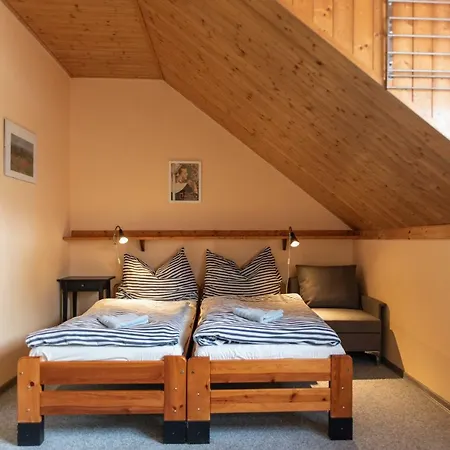 U Zpevaku Guest house Nove Hute