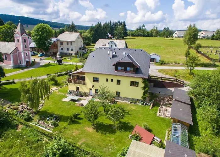 U Zpevaku Guest house Nove Hute